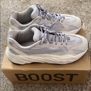 Adidas Yeezy Boost 700 V2 Static
